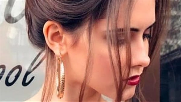 بتقوووول ايييييه يا بابا عايزنى اتجوز طليق اختى لا طبعا   بت
